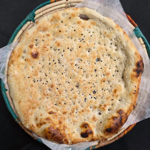 Roghni Naan.