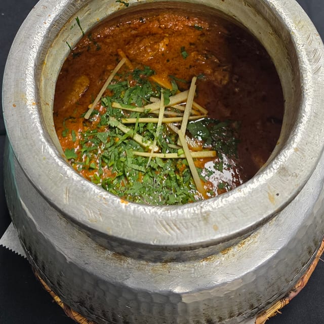 Daagi Korma (Lamb).