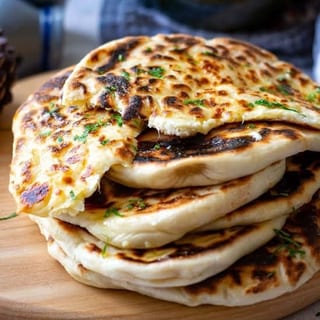 Cheese Naan (Mozzerella)